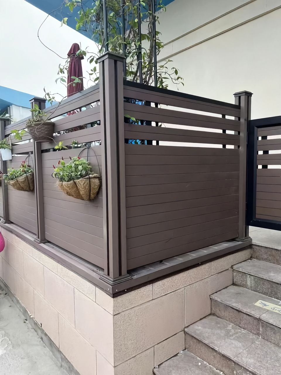 Why Composite Fencing Is the Perfect Solution for South America's Extreme Climates